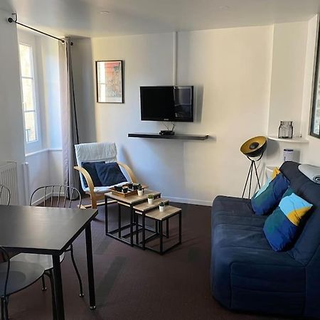 Appartement En Plein Coeur Historique De Dinan Extérieur photo