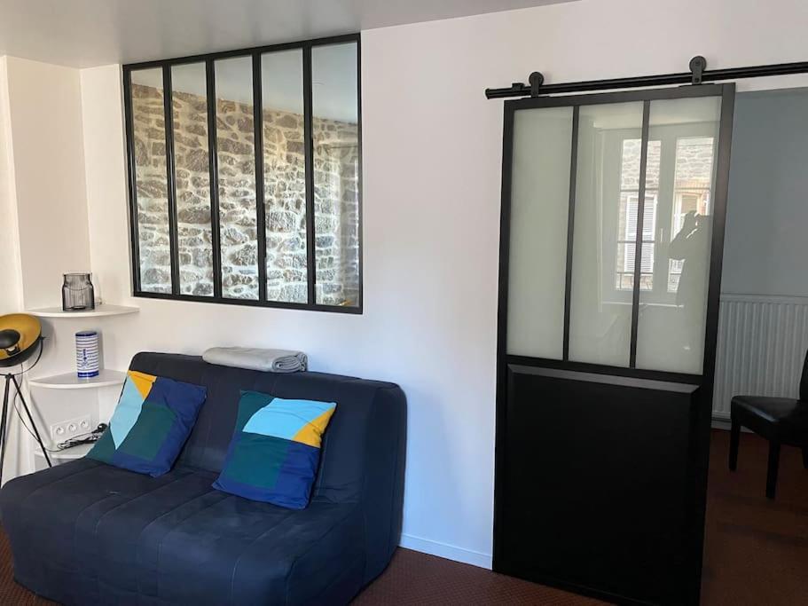 Appartement En Plein Coeur Historique De Dinan Extérieur photo